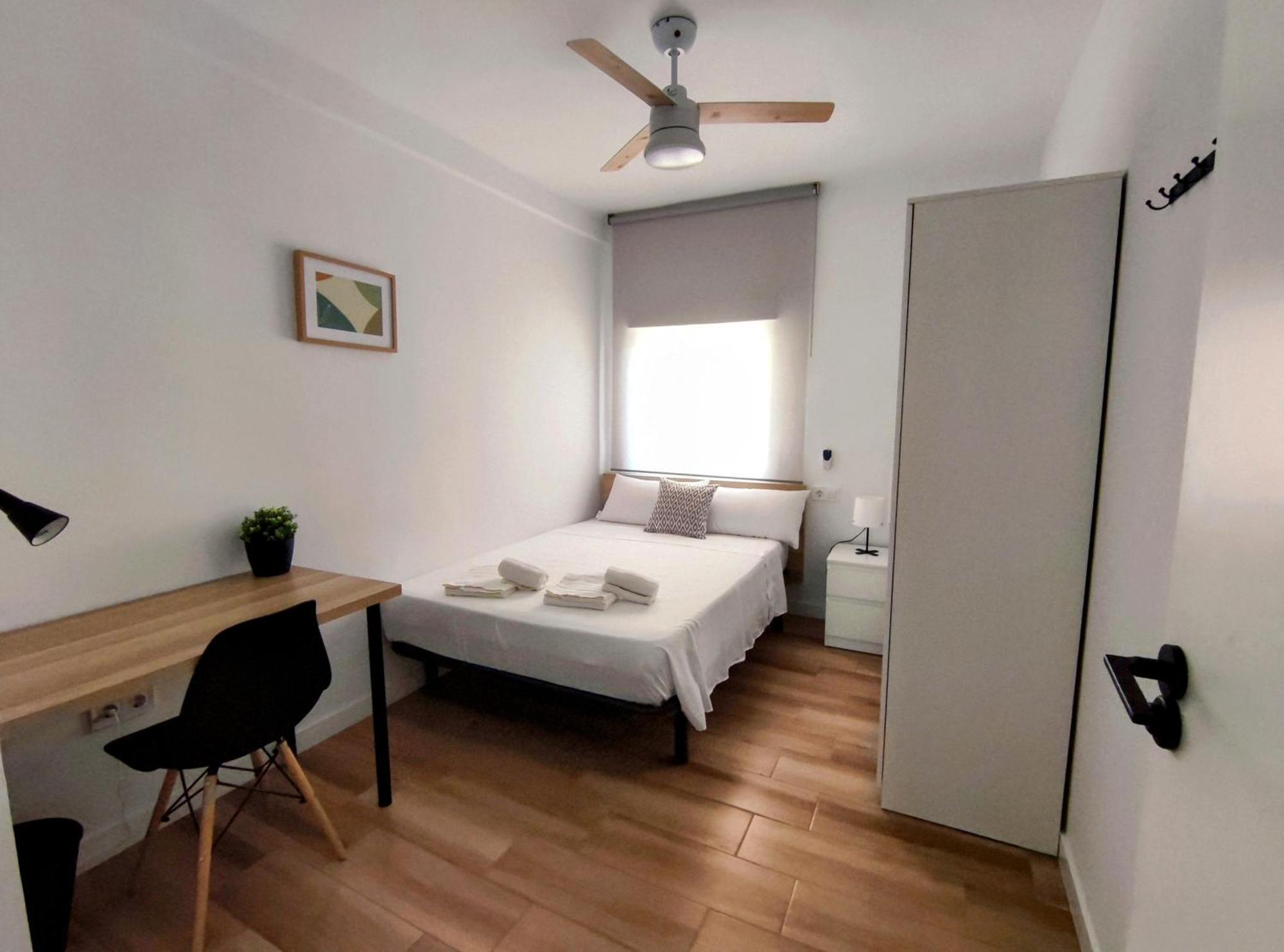 Apartment 3 2 Banos